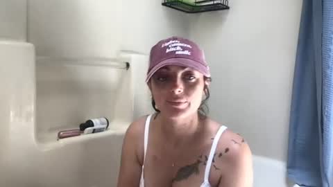 clarnbear online show from August 2, 6:15 pm