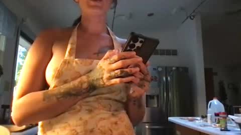 clarnbear online show from August 14, 11:19 pm