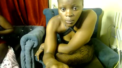 Vixey online show from September 3, 6:33 pm