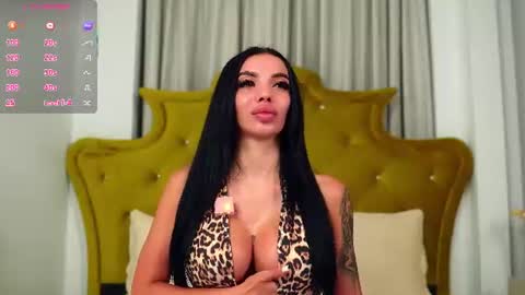 Nicole online show from July 31, 10:26 pm