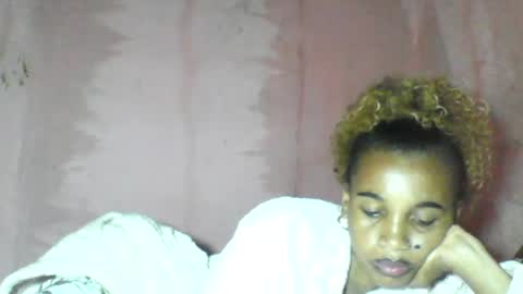 claudianne online show from August 11, 8:44 pm