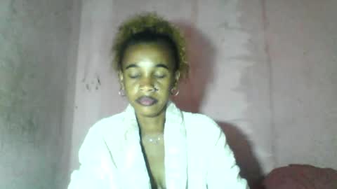 claudianne online show from August 12, 7:38 pm