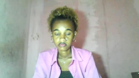 claudianne online show from August 14, 7:56 am