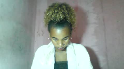 claudianne online show from August 14, 5:05 pm