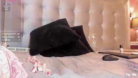 Anastasia  owen online show from August 2, 5:03 am