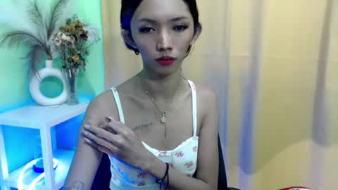 KIM online show from August 25, 12:34 pm