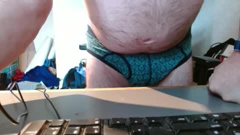 cleanboy1001 online show from March 25, 12:44 pm