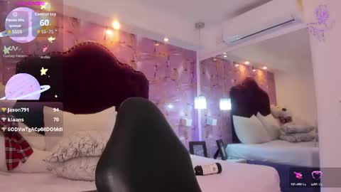 Cleo Baset online show from August 8, 5:13 pm