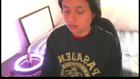 Zoe online show from August 3, 2:57 pm