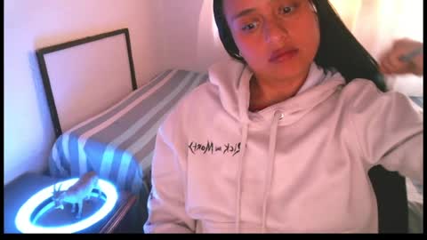 Zoe online show from August 12, 1:35 pm