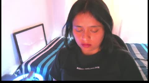 Zoe online show from August 15, 1:15 pm