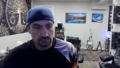 Clint online show from August 3, 2:18 am