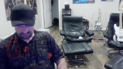 Clint online show from August 5, 8:45 am