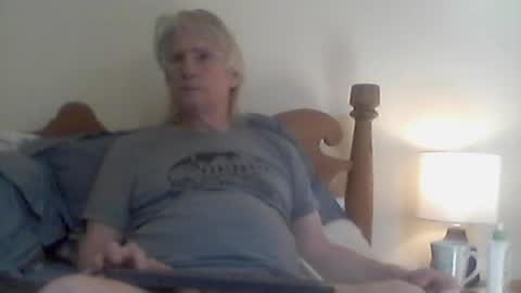 clitboy658752 online show from July 19, 6:21 pm