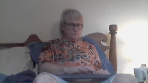 clitboy658752 online show from August 16, 3:27 pm