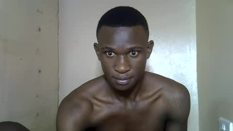 clive_damian online show from August 8, 11:38 pm