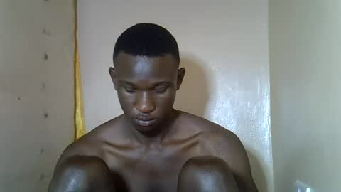 clive_damian online show from August 9, 1:01 pm