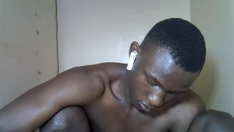 clive_damian online show from August 9, 5:47 pm