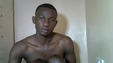 clive_damian online show from August 12, 1:02 pm