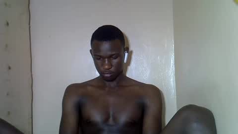 clive_damian online show from August 13, 3:26 pm