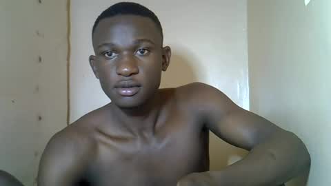 clive_damian online show from August 16, 8:29 am