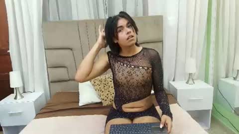 Cloe Mylo online show from June 27, 8:17 am
