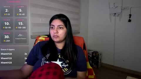 cloe_small08 online show from July 29, 7:37 am