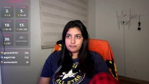 cloe_small08 online show from July 29, 9:49 am