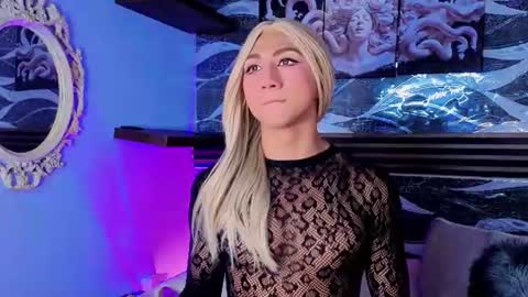 cloee_cameron online show from August 14, 9:07 pm