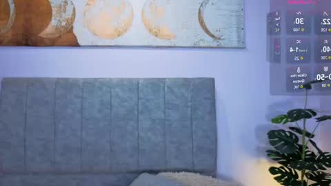 cloee_cameron online show from August 15, 3:32 am
