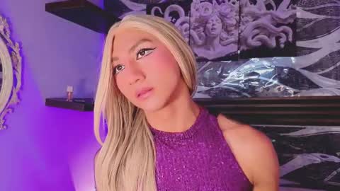 cloee_cameron online show from August 15, 3:38 pm