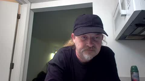 cloggert online show from August 14, 6:44 pm