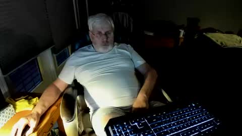 cloudalert62 online show from July 19, 4:14 am