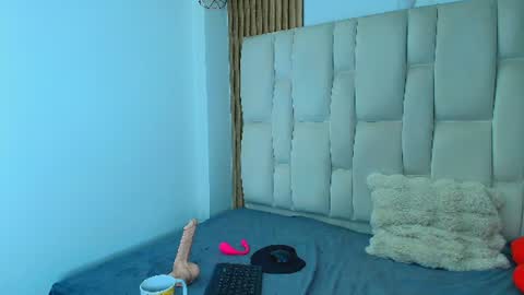 Clovy Zenvy online show from September 10, 2:16 pm