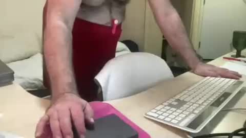 Coach Karl Porn Star Tip me all the way to my next trip online show from August 11, 6:10 pm