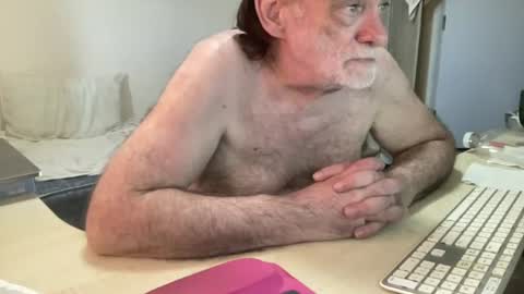 Coach Karl Porn Star Tip me all the way to my next trip online show from August 15, 2:32 pm