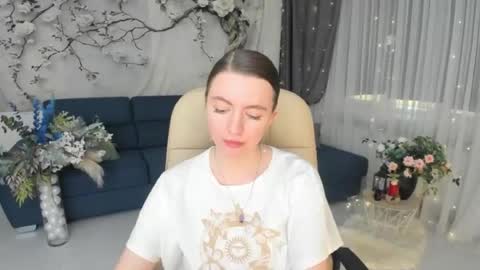 Molly online show from July 11, 2:12 pm