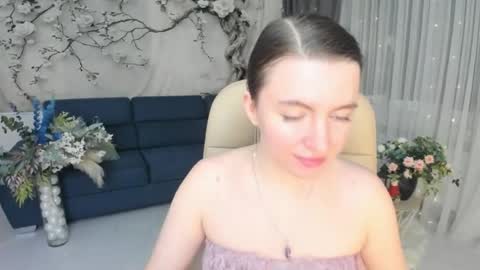 Molly online show from July 11, 5:41 pm