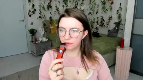 Molly online show from July 13, 6:31 am
