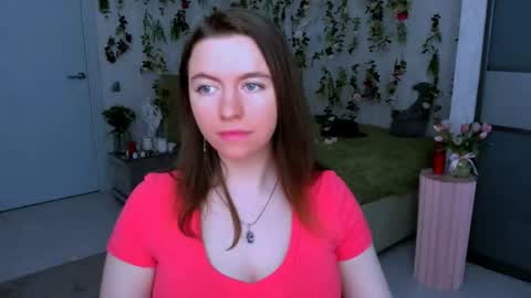 Molly online show from July 15, 6:25 am