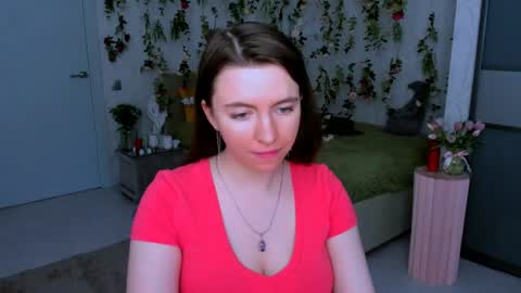 Molly online show from July 15, 10:49 am