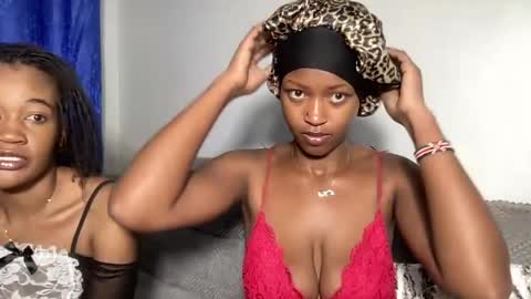 coccah_ online show from August 10, 4:30 pm