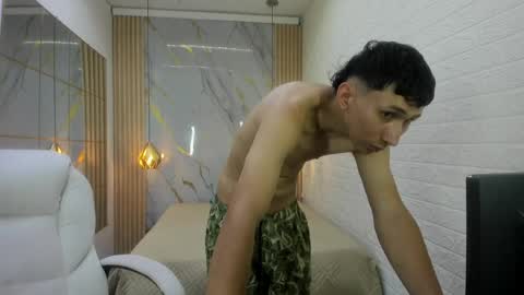 cock_big_5 online show from July 22, 3:25 pm