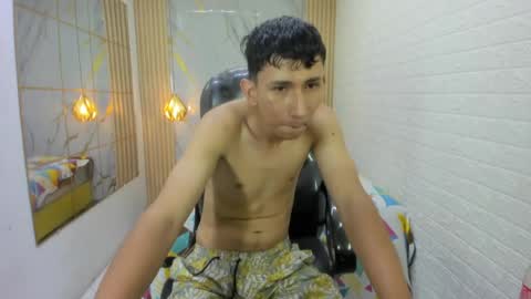 cock_big_5 online show from August 3, 4:25 pm