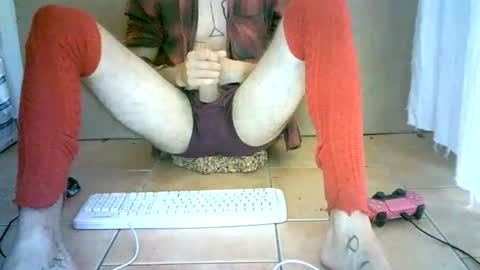 cockholder420 online show from August 8, 4:40 pm