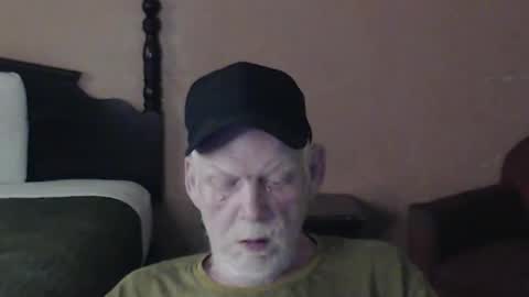 cockreadynow4u online show from May 27, 5:20 am