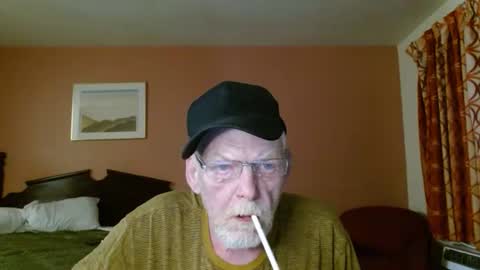 cockreadynow4u online show from August 3, 8:32 am