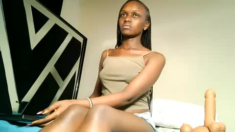 coco_pot online show from August 13, 7:39 pm