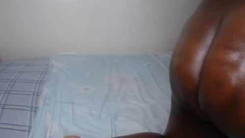 cocoa_devine online show from August 6, 1:43 pm