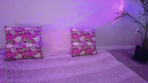 Coco Deville online show from July 31, 11:54 pm